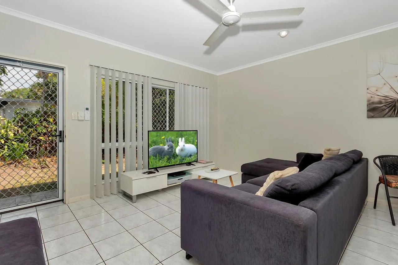 Villa The Moorings Yorkeys Knob 0*,  Australien